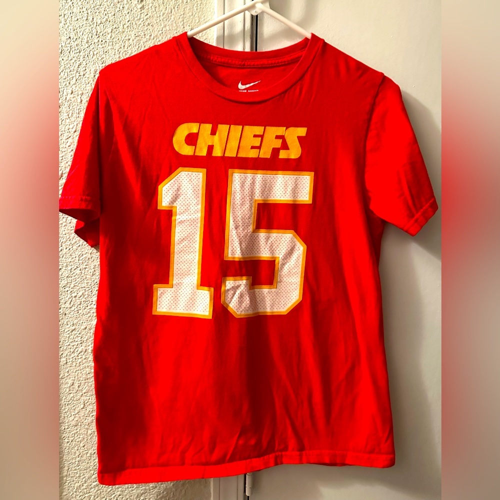 Nike Patrick Mahomes Kansas City T-shirt Jersey Size Youth Large